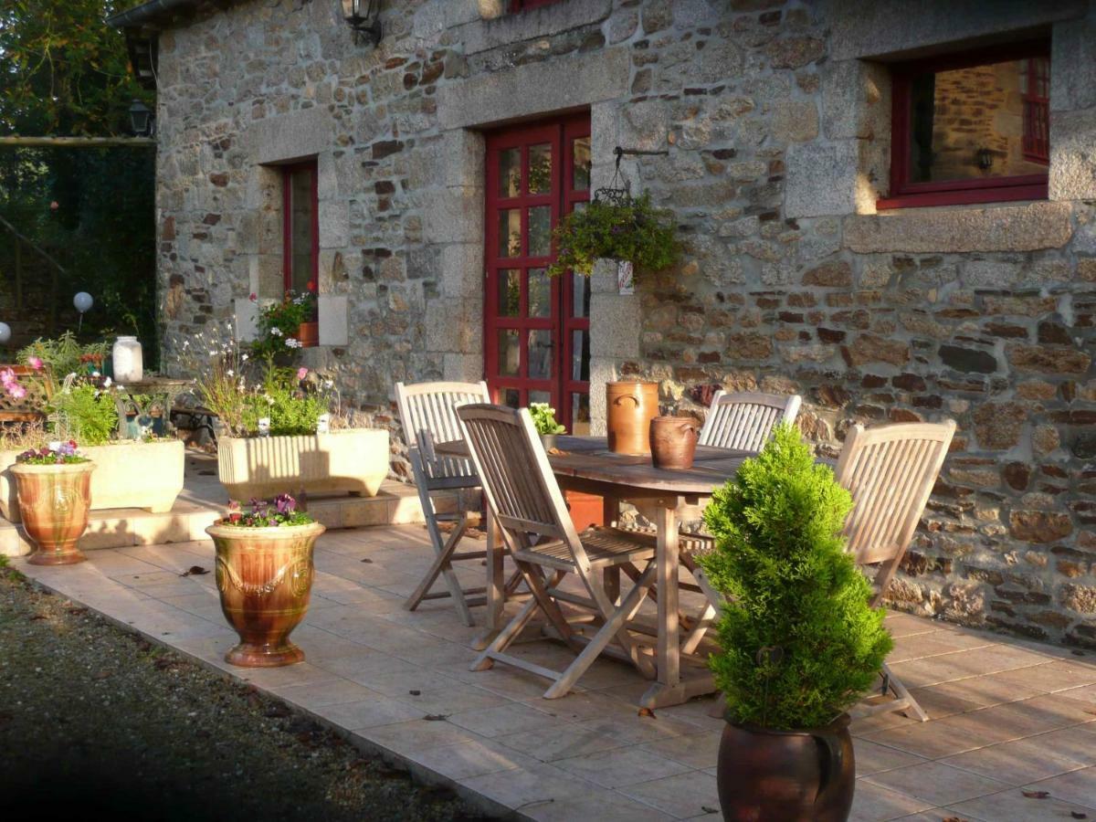 B&B Dinan La Priquetais Trévron Esterno foto